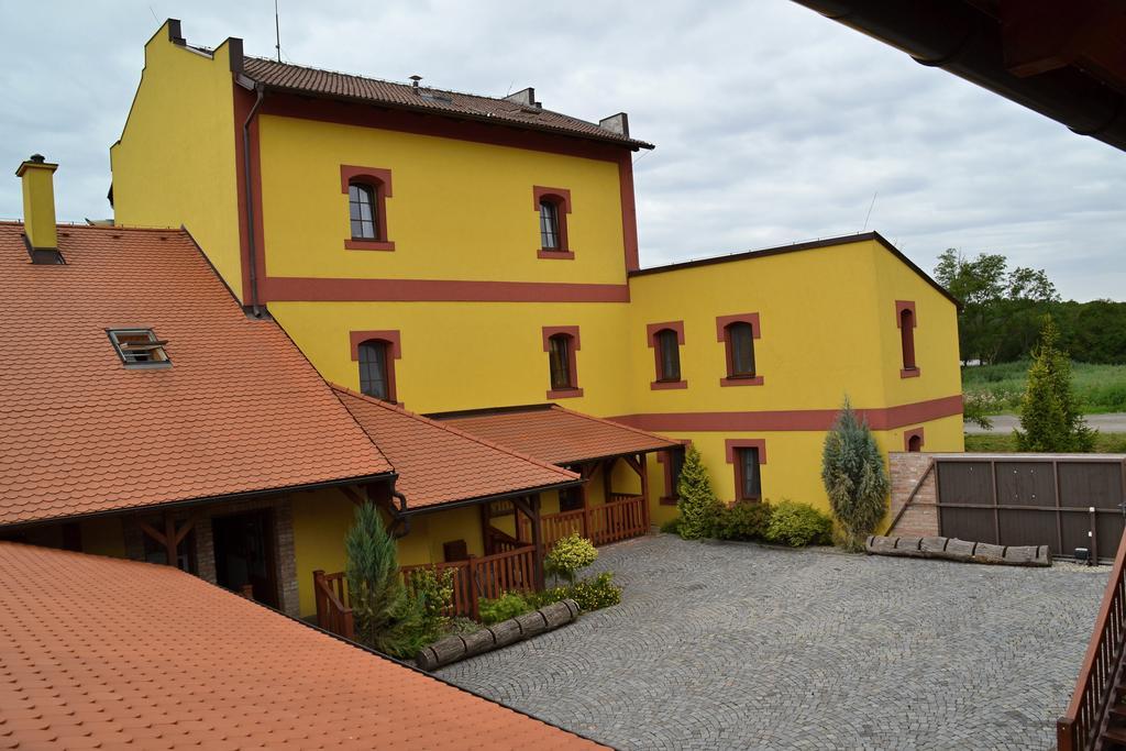 Penzion Mlýn Sedlec Sedlec  Exterior foto